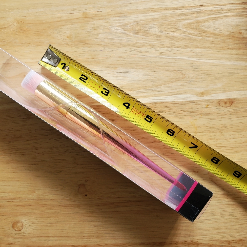 FaceOne Foundation Brush - Picture 2 of 4